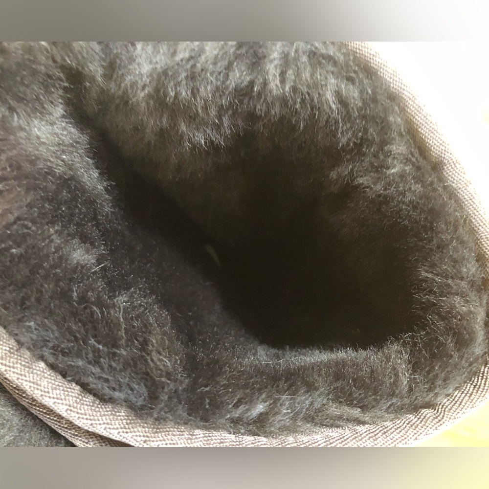 UGG Classic Tall Boots - Picture 7 of 8